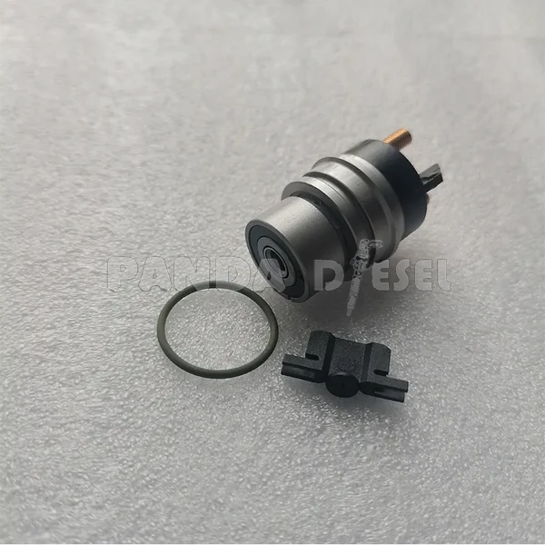 Válvula solenoide de inyector diésel Common Rail F 00R J02 703