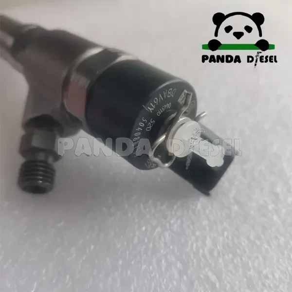 Inyector de combustible common rail 0445110520 0 445 110 520 504389548 0986435248 5801594342