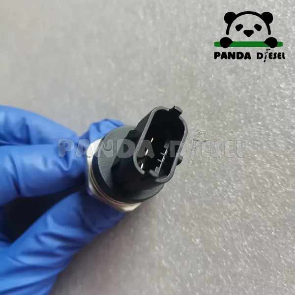 Sensor de presión de combustible Common Rail 0281006372 para Ford