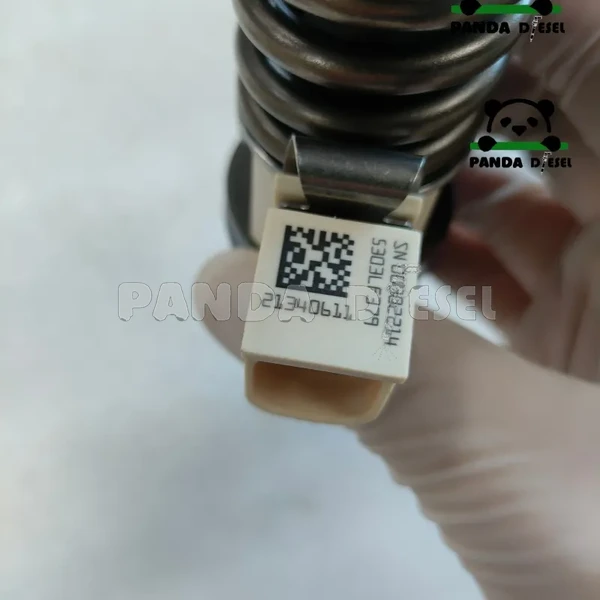 inyector de combustible EUI E3 de 4 pines Delphi Volvo 21340611 BEBE4D24001 para motor Volvo MD13 EC360 EC380 China