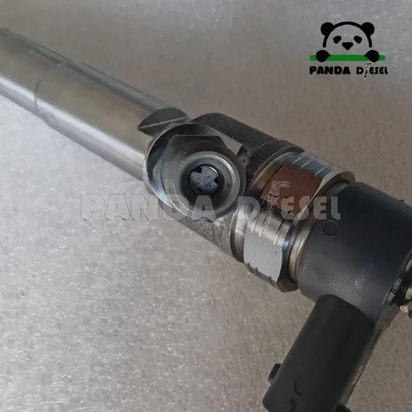 Inyector Common Rail para GAZ Gazelle Sobol 2.8 TD ISF2.8 0445110376 0445110594 0445110808 5258744 de fábrica