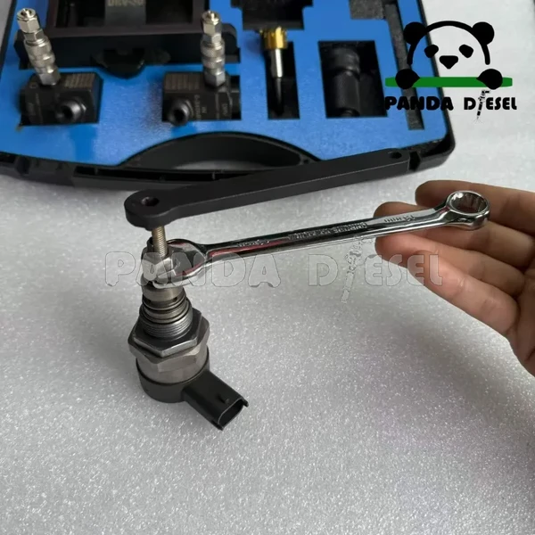 Kit de herramientas de reparación de válvula DRV de tubo common rail y filtro diésel Bosch cr025b al por mayor